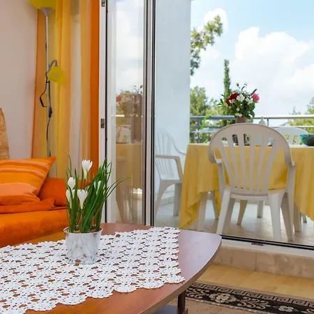 Apartmán Apartman Lara *